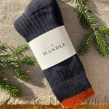 Load image into Gallery viewer, Thick British wool socks
