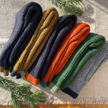 Load image into Gallery viewer, Thick British wool socks
